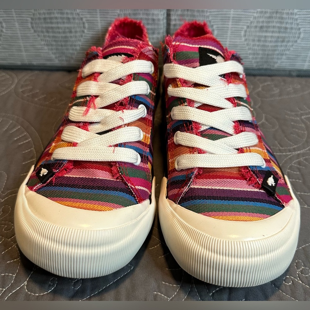 Rocket Dog Women’s Jazzin Stripe Sneakers NWT Size 8.5 - Picture 2 of 10